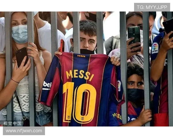 梅西重返巴萨传闻引发热议 球迷期待传奇回归再续辉煌